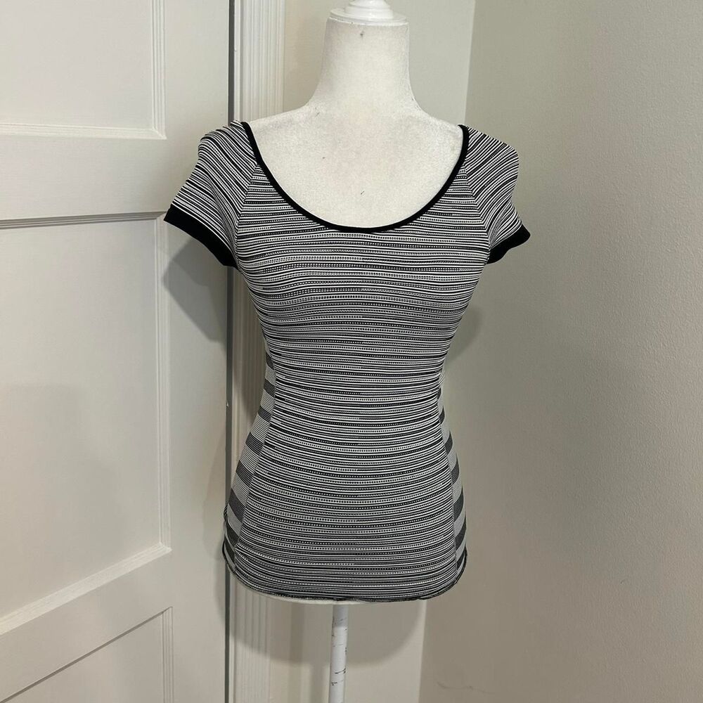Bebe y2k stripe tee